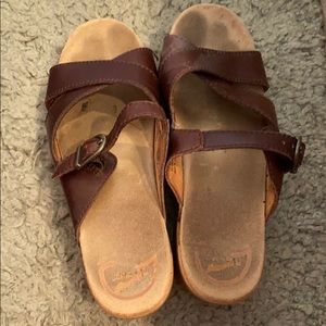 Dansko Leather balance